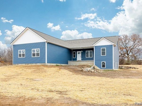 5516 W Lowe Road , Howell Township, Mi 48836
