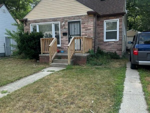 20067 Greenview Avenue , Detroit, Mi 48219