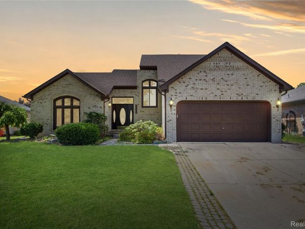52658 Stag Ridge , Macomb Township, Mi 48042
