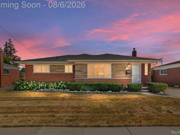31266 Wellston Drive, Warren, Mi 48093
