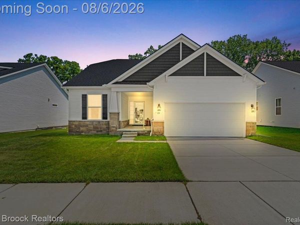85 Coppice Way, White Lake Township, Mi 48386
