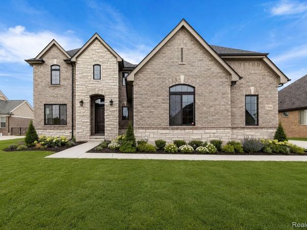 2166 Heidi Dr , Addison Township, Mi 48370