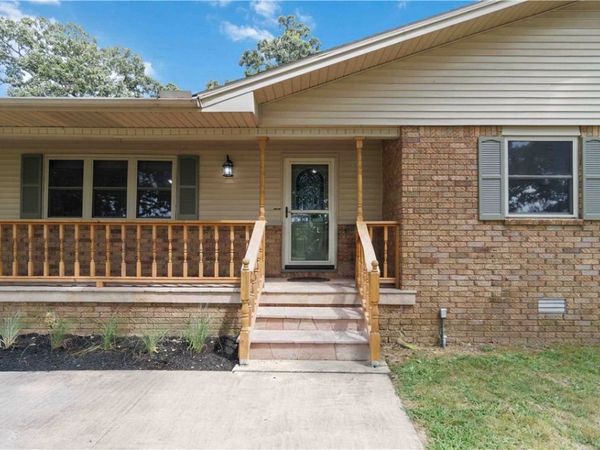 3341 Luper Road, Lowell, AR 72745