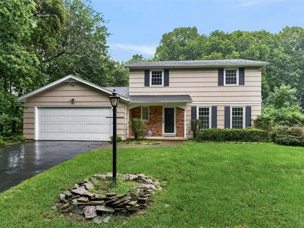131 Timber Brook Lane , Penfield, NY 14526