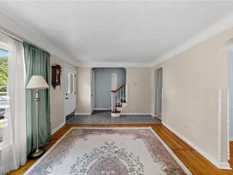 7051 Parma Park Boulevard, Parma Heights, OH 44130 Photo 12