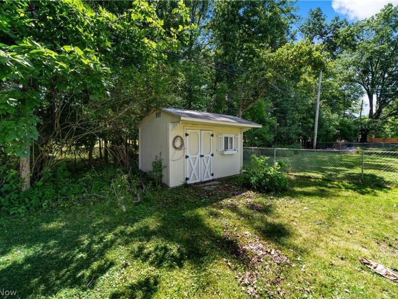 7051 Parma Park Boulevard, Parma Heights, OH 44130 Photo 37