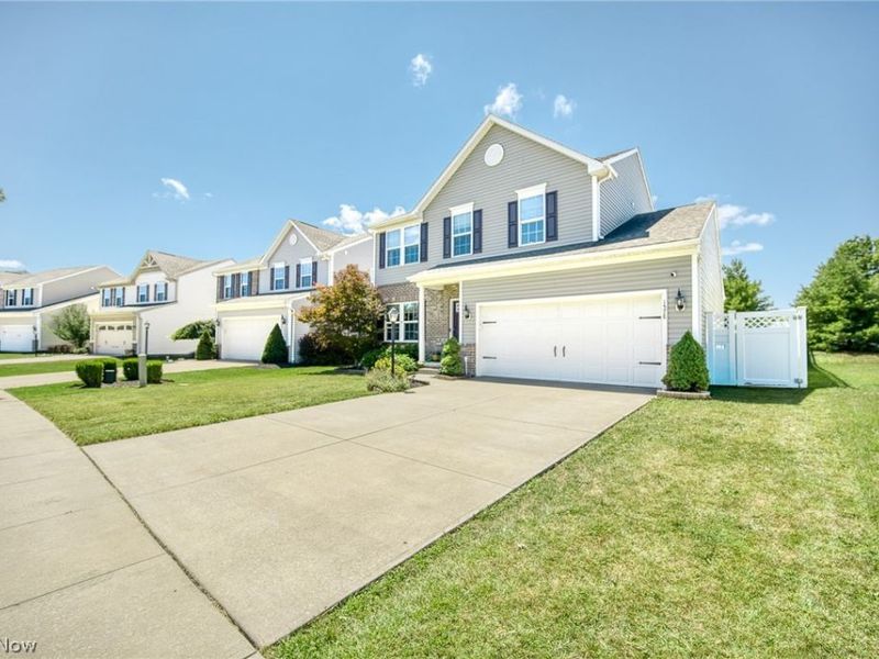 1578 Westover Drive, Willoughby, OH 44094 Photo 2