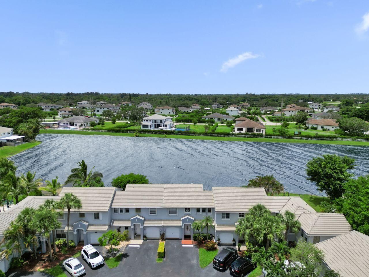4737 Grapevine Way, Davie, FL 33331 Photo
