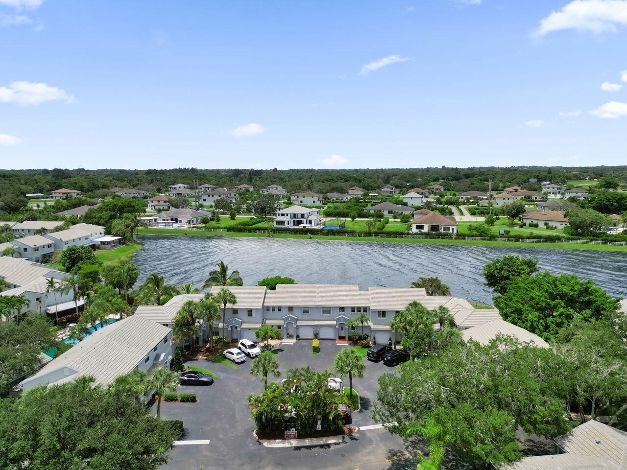 4737 Grapevine Way, Davie, FL 33331 Photo