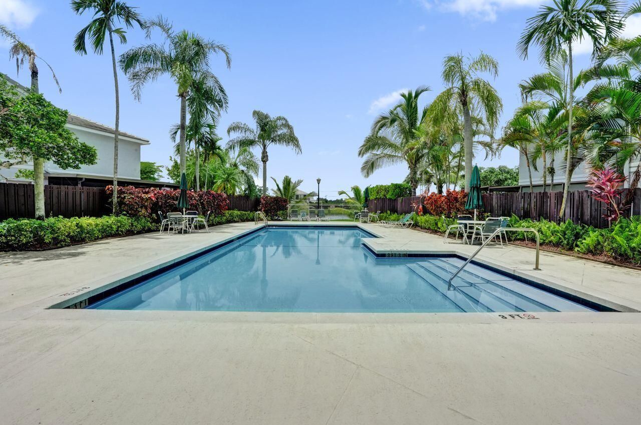 4737 Grapevine Way, Davie, FL 33331 Photo
