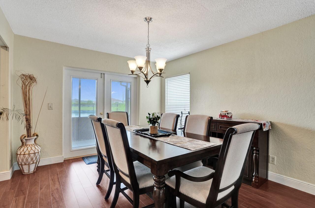 4737 Grapevine Way, Davie, FL 33331 Photo