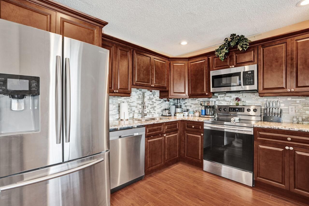 4737 Grapevine Way, Davie, FL 33331 Photo