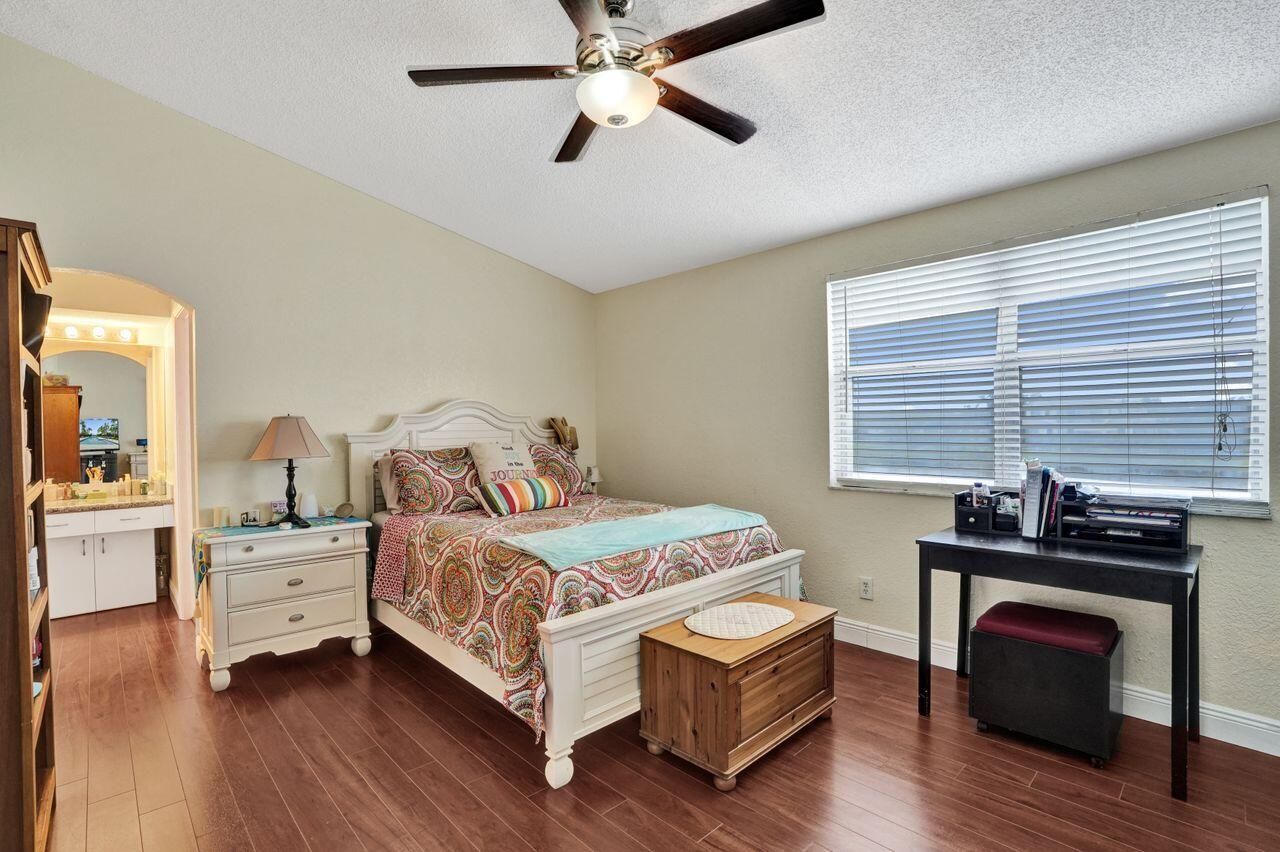 4737 Grapevine Way, Davie, FL 33331 Photo