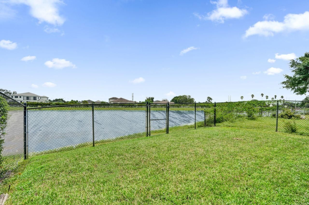 4737 Grapevine Way, Davie, FL 33331 Photo