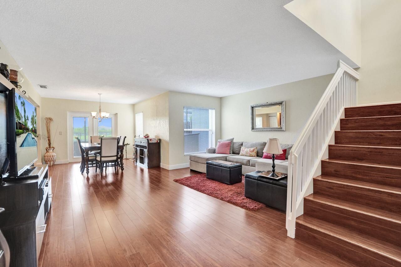 4737 Grapevine Way, Davie, FL 33331 Photo