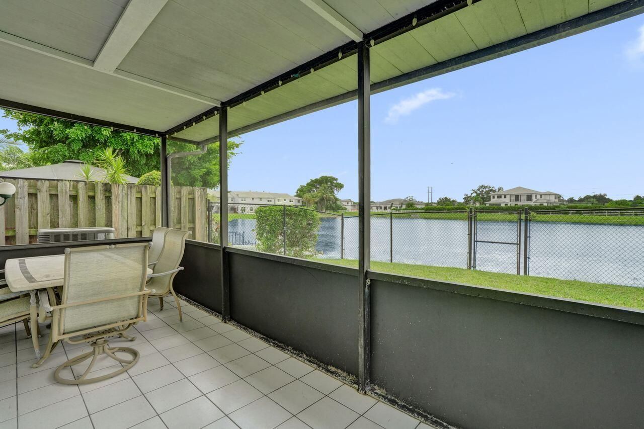 4737 Grapevine Way, Davie, FL 33331 Photo
