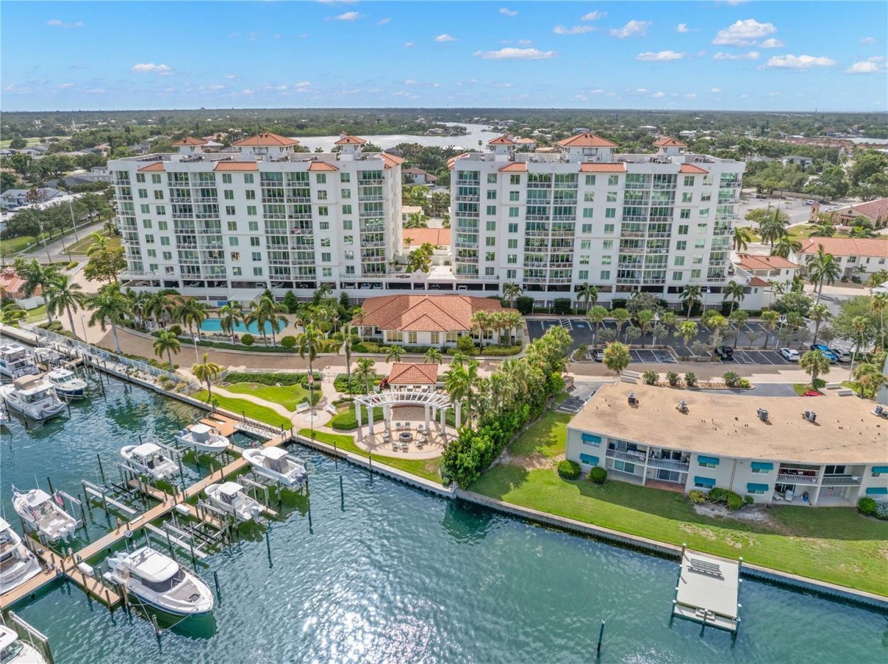 1325 Snell Isle Boulevard Ne, Unit 812, Saint Petersburg, FL 33704 Photo