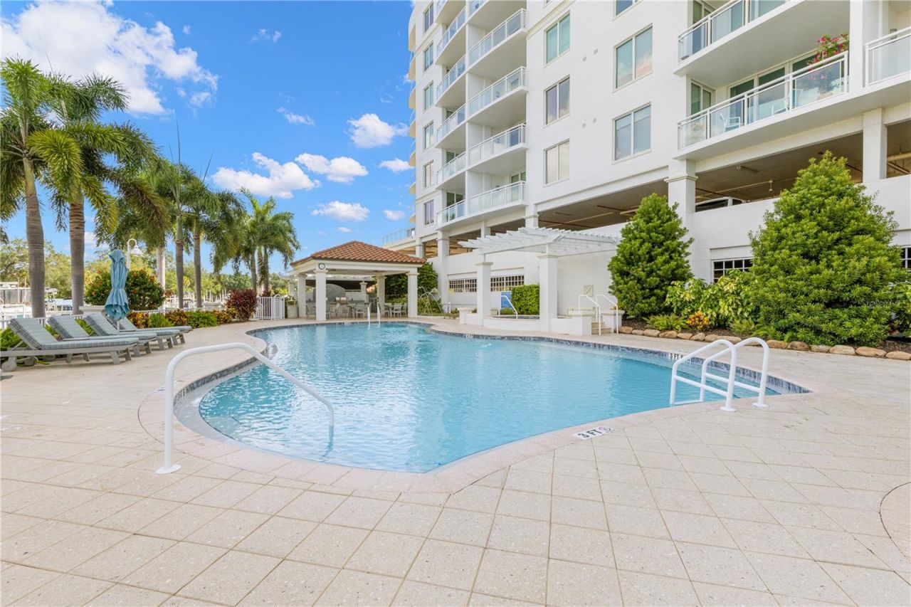 1325 Snell Isle Boulevard Ne, Unit 812, Saint Petersburg, FL 33704 Photo