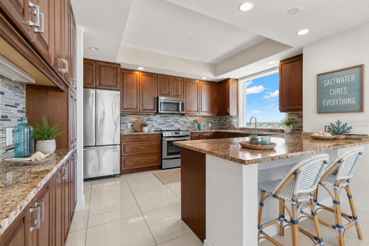 1325 Snell Isle Boulevard Ne, Unit 812, Saint Petersburg, FL 33704 Photo