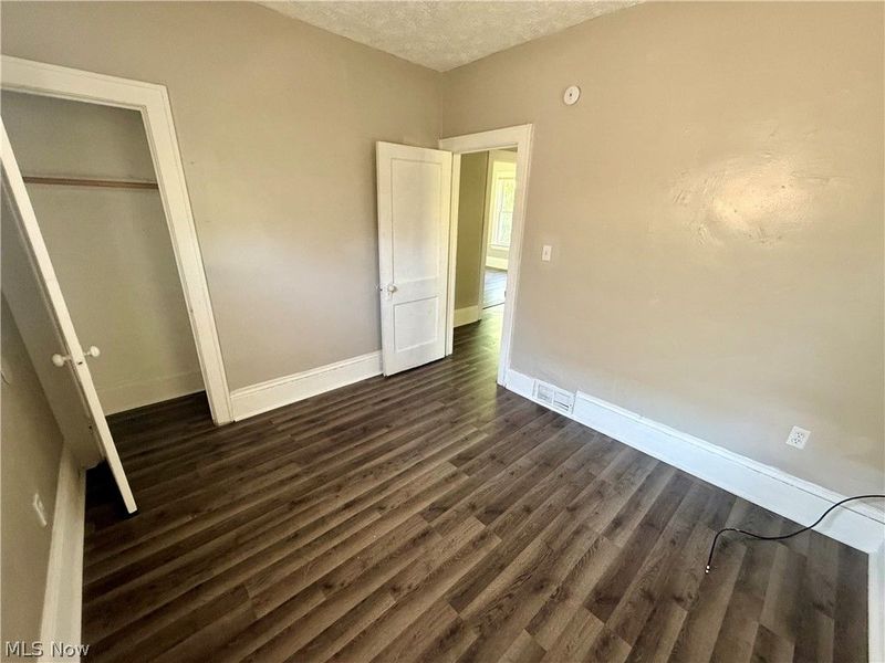 866 Beardsley Street , Unit 2, Akron, OH 44311 Photo 6