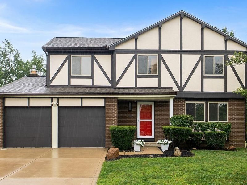 2256 Presley Drive, Grove City, OH 43123 Photo 1