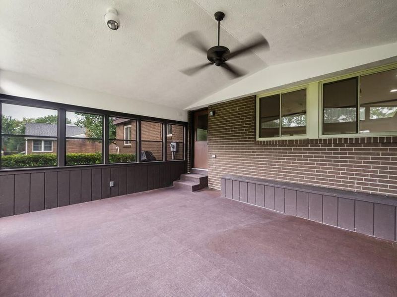 2256 Presley Drive, Grove City, OH 43123 Photo 18