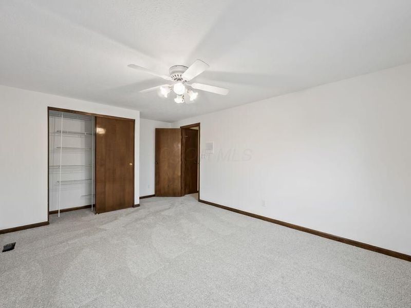 2256 Presley Drive, Grove City, OH 43123 Photo 21