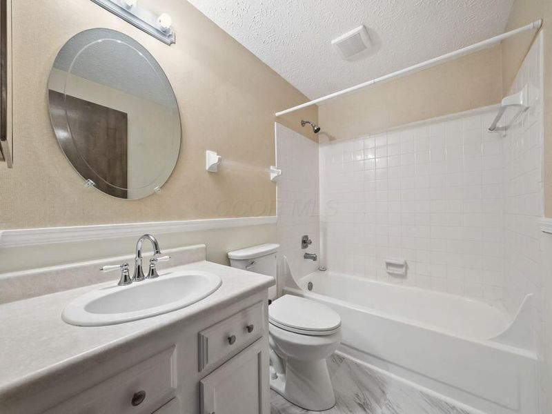 2256 Presley Drive, Grove City, OH 43123 Photo 22