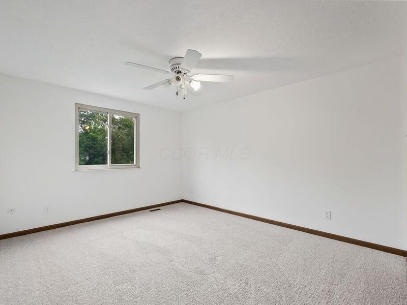 2256 Presley Drive, Grove City, OH 43123 Photo 26