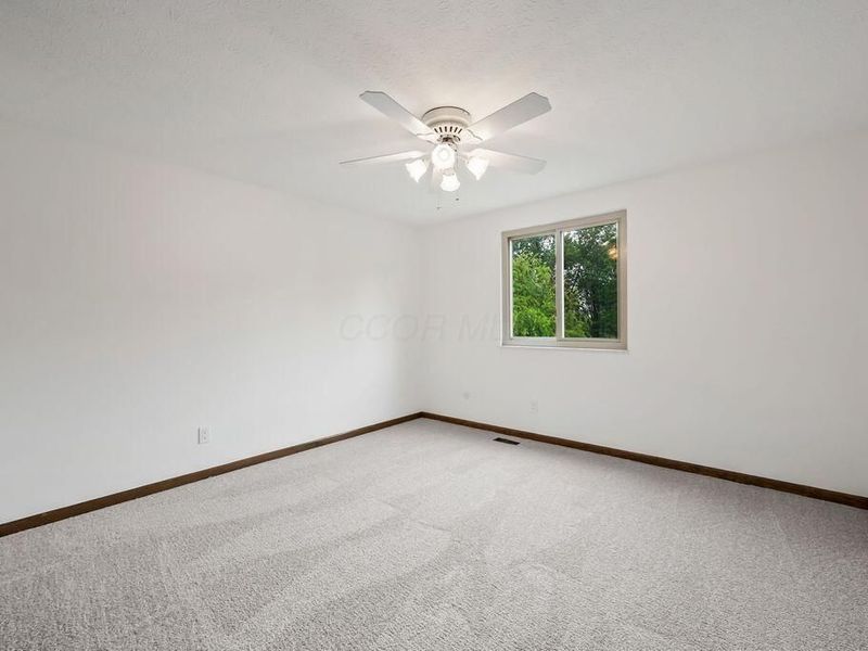 2256 Presley Drive, Grove City, OH 43123 Photo 28