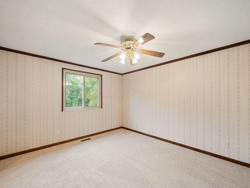 2256 Presley Drive, Grove City, OH 43123 Photo 9
