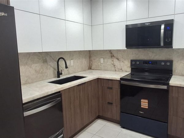 901 Hillcrest Dr, Unit 311, Hollywood, FL 33021