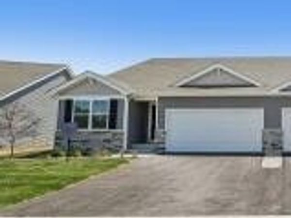 786A Concord Circle , Burlington, WI 53105