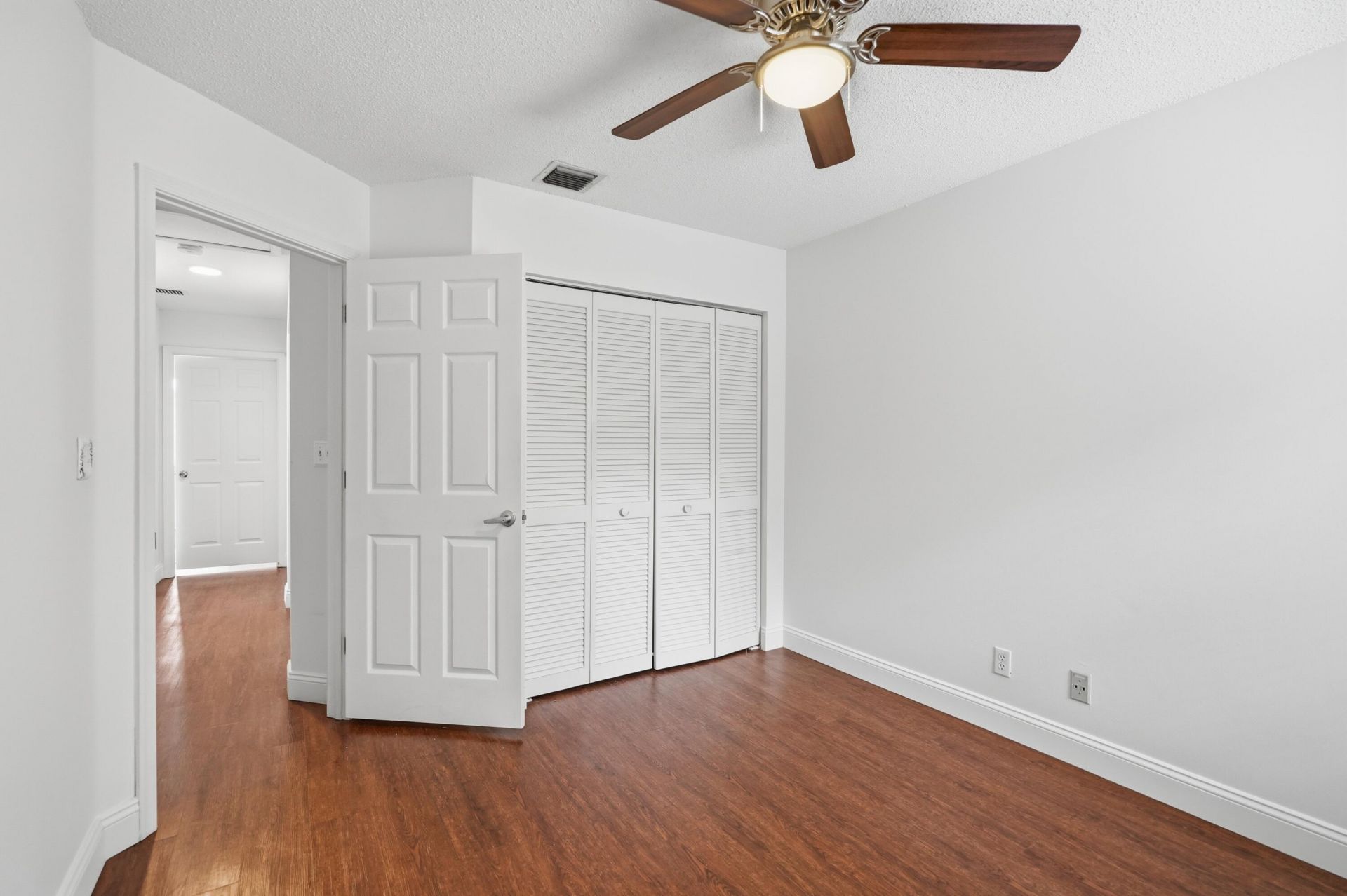 10729 Edinburgh Street, Cooper City, FL 33026 Photo