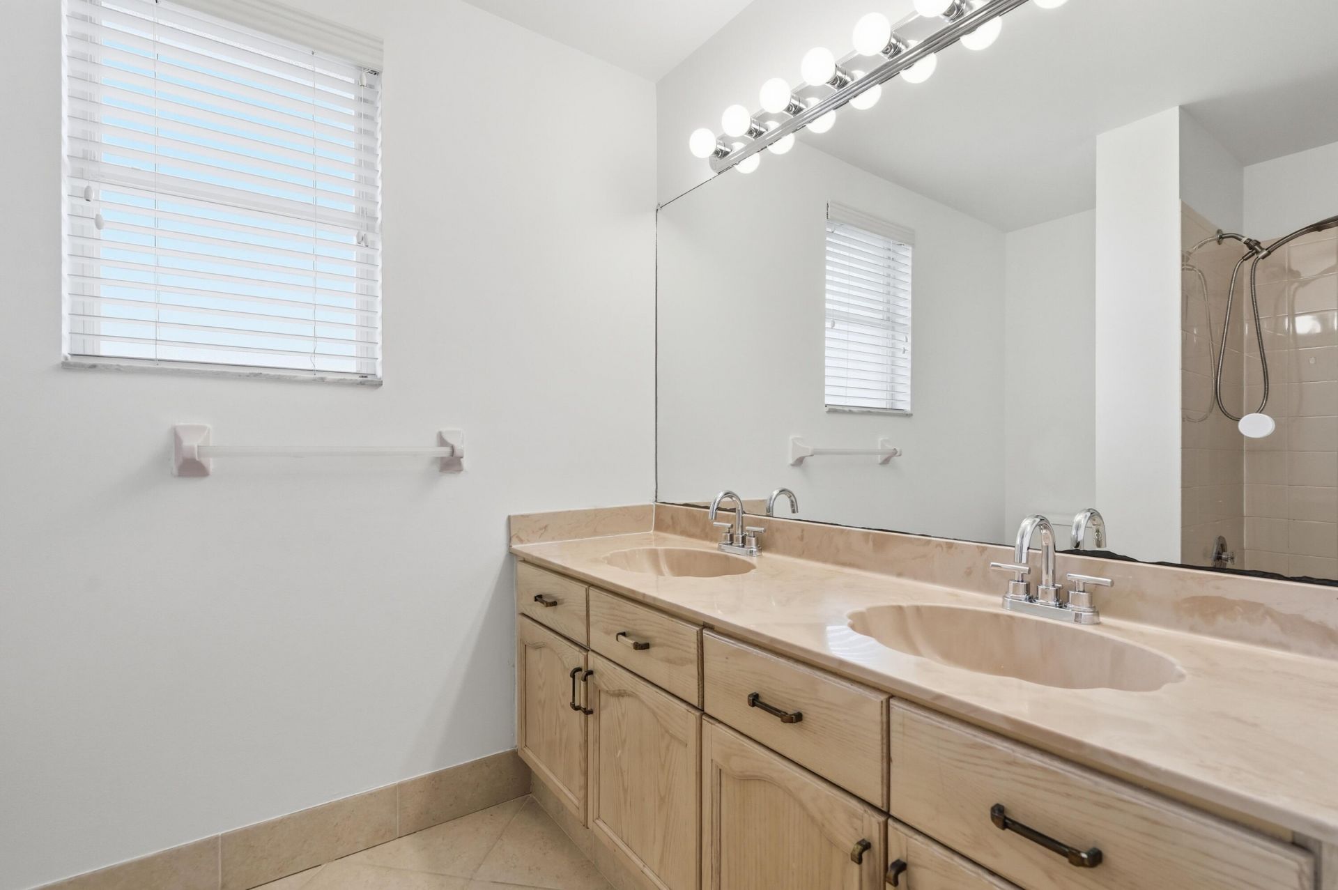 10729 Edinburgh Street, Cooper City, FL 33026 Photo