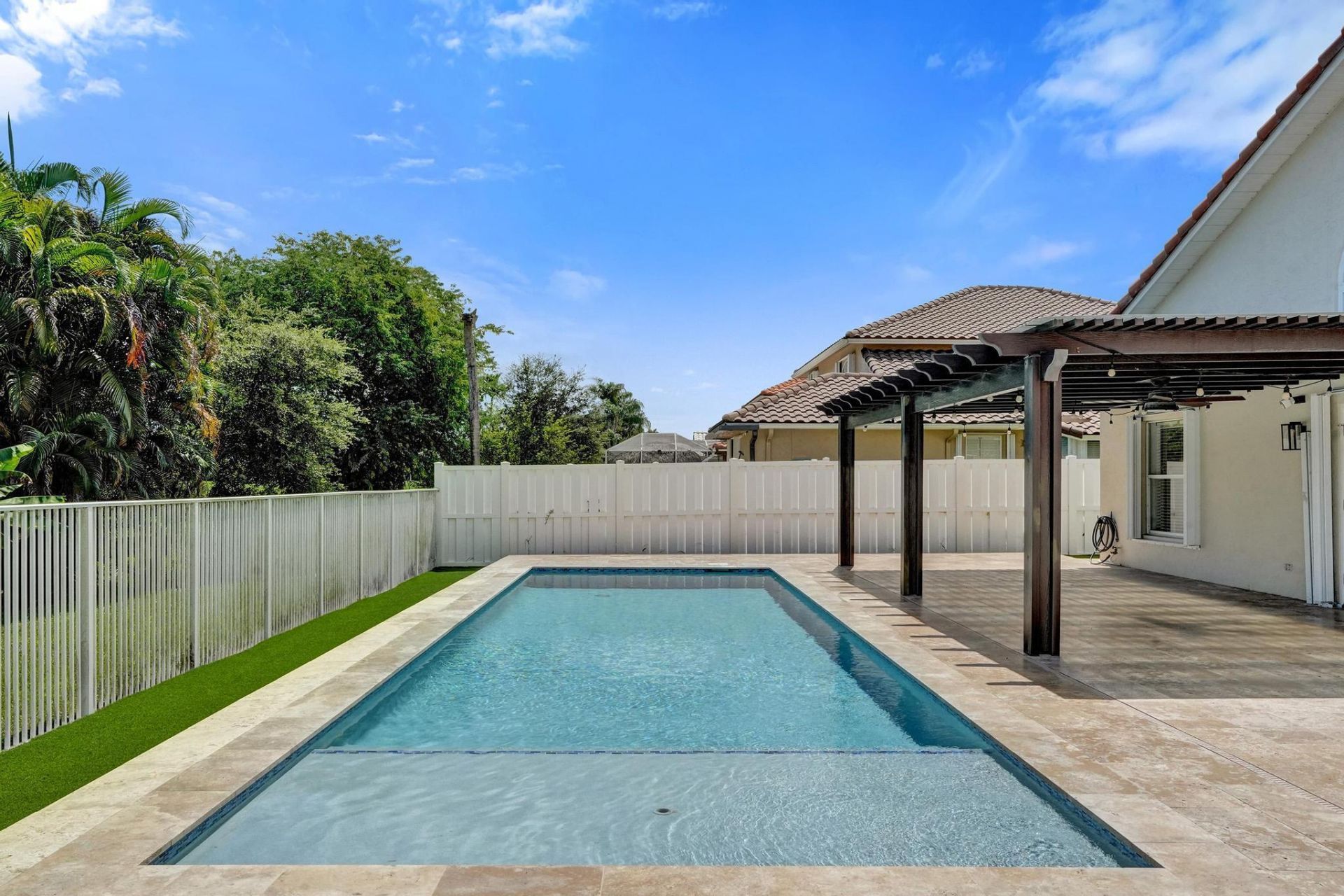 10729 Edinburgh Street, Cooper City, FL 33026 Photo