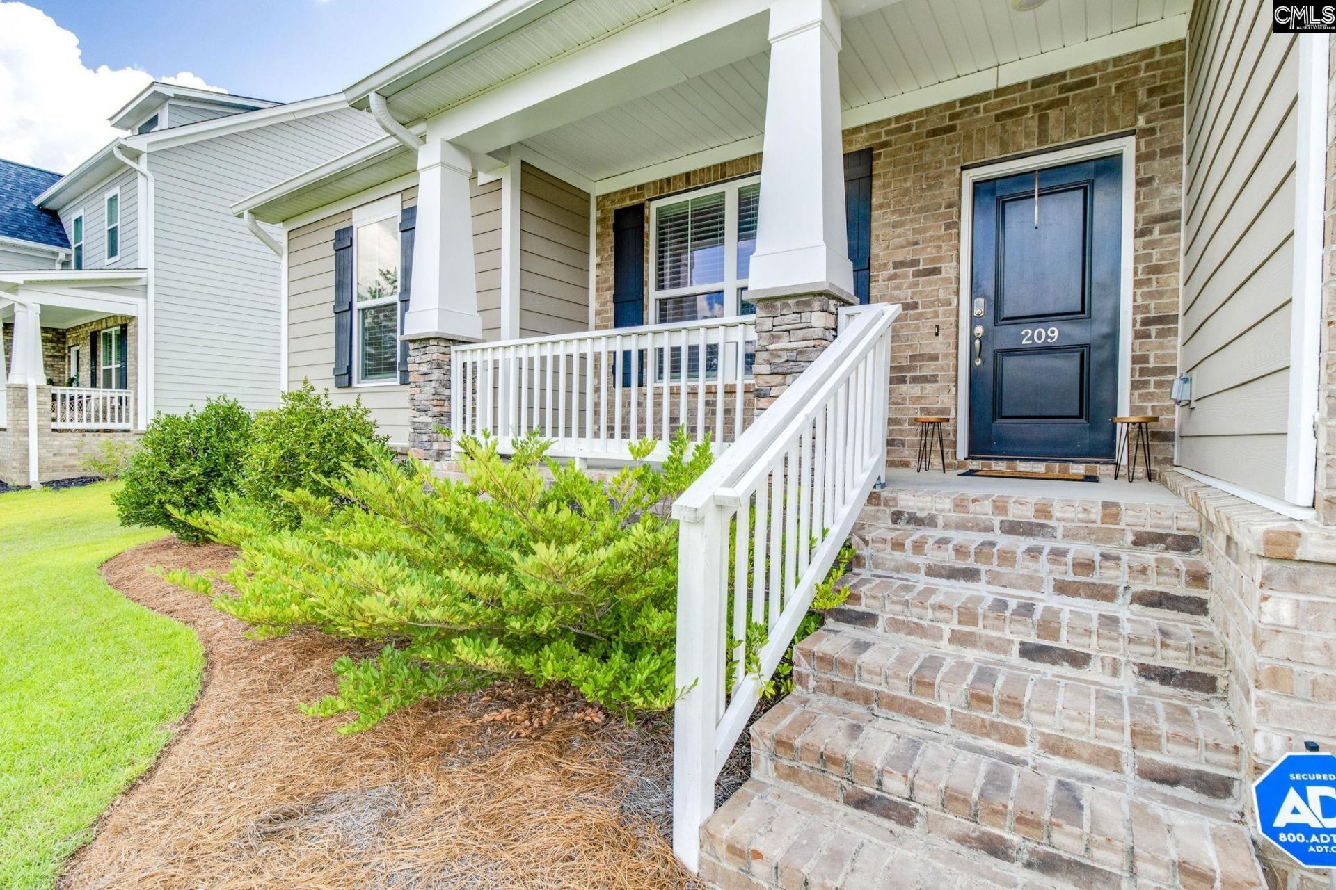 209 Sapphire Gem Lane  Photo 4