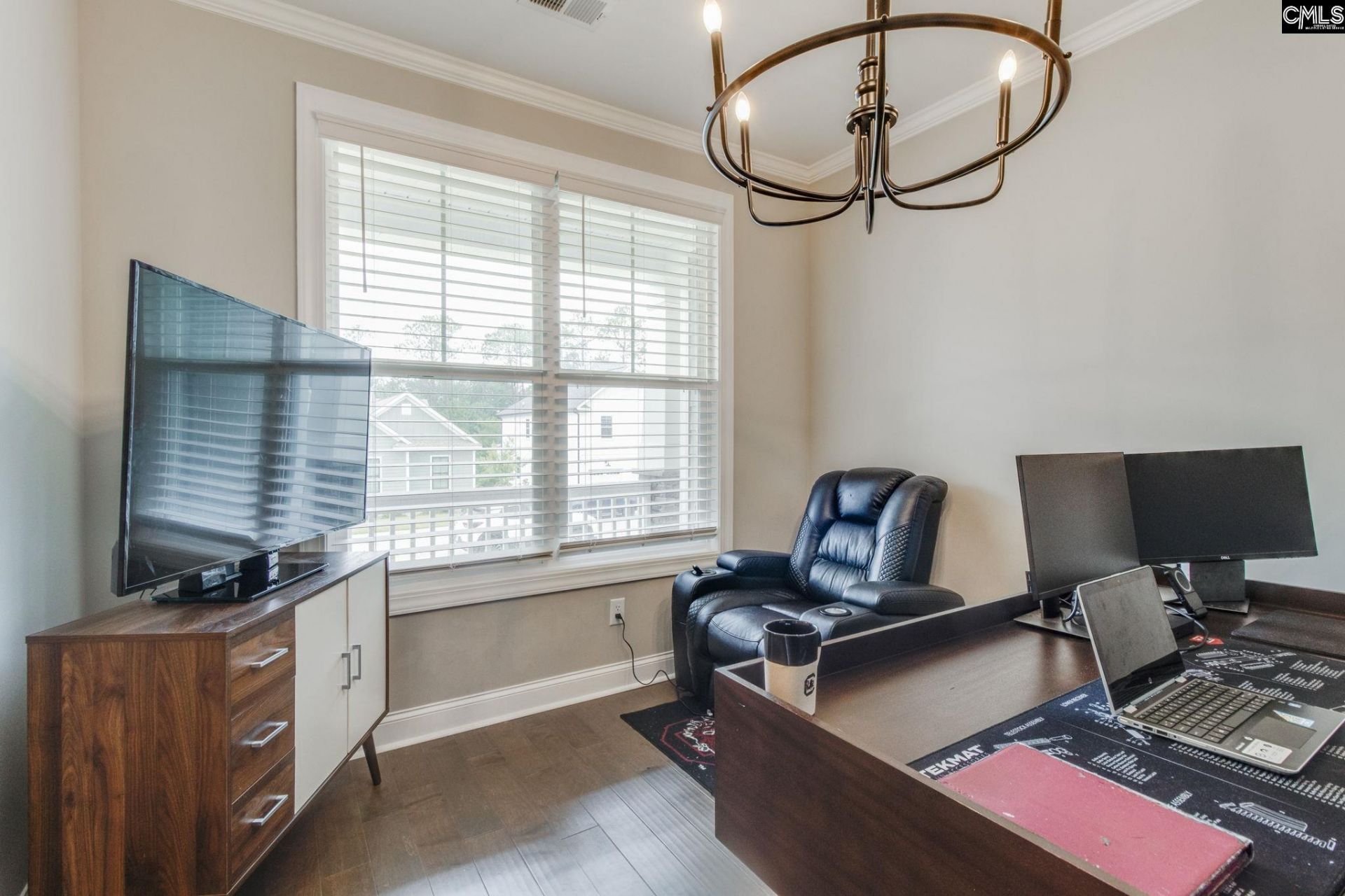 209 Sapphire Gem Lane  Photo 7