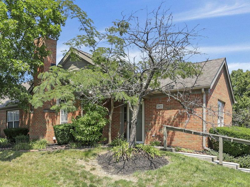 2402 Huntmaster Lane, Grove City, OH 43123 Photo 1