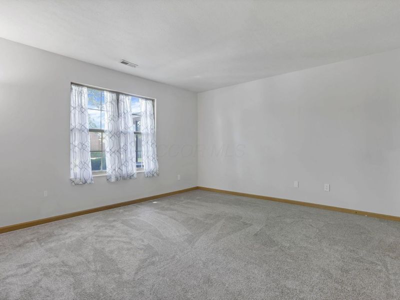2402 Huntmaster Lane, Grove City, OH 43123 Photo 26