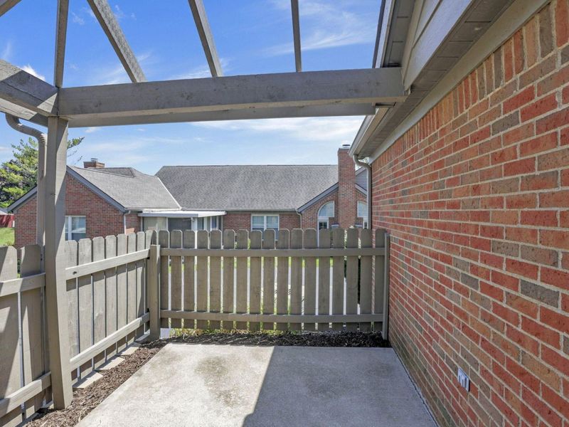 2402 Huntmaster Lane, Grove City, OH 43123 Photo 36