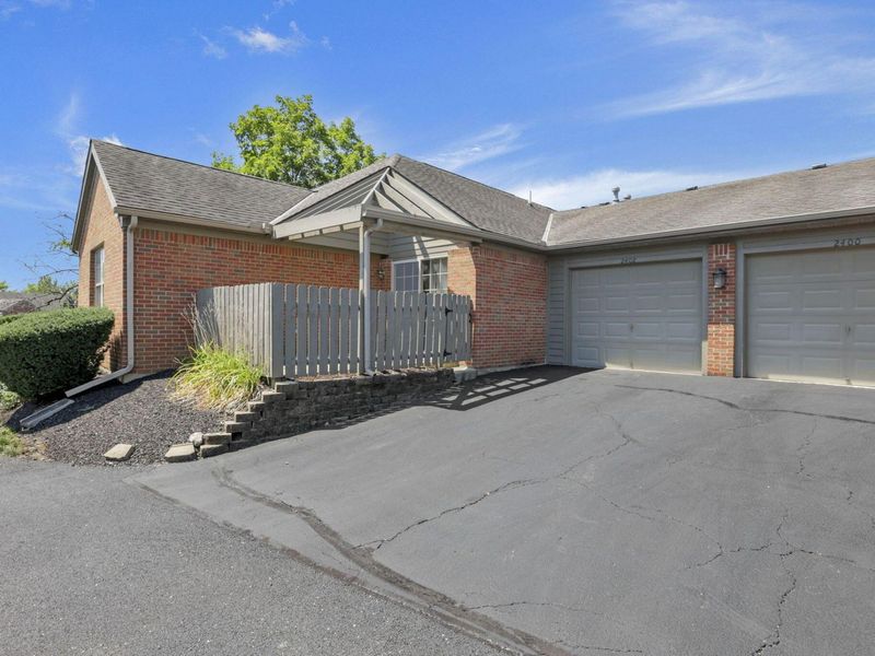 2402 Huntmaster Lane, Grove City, OH 43123 Photo 39