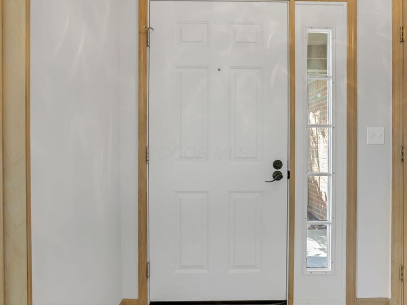 2402 Huntmaster Lane, Grove City, OH 43123 Photo 6