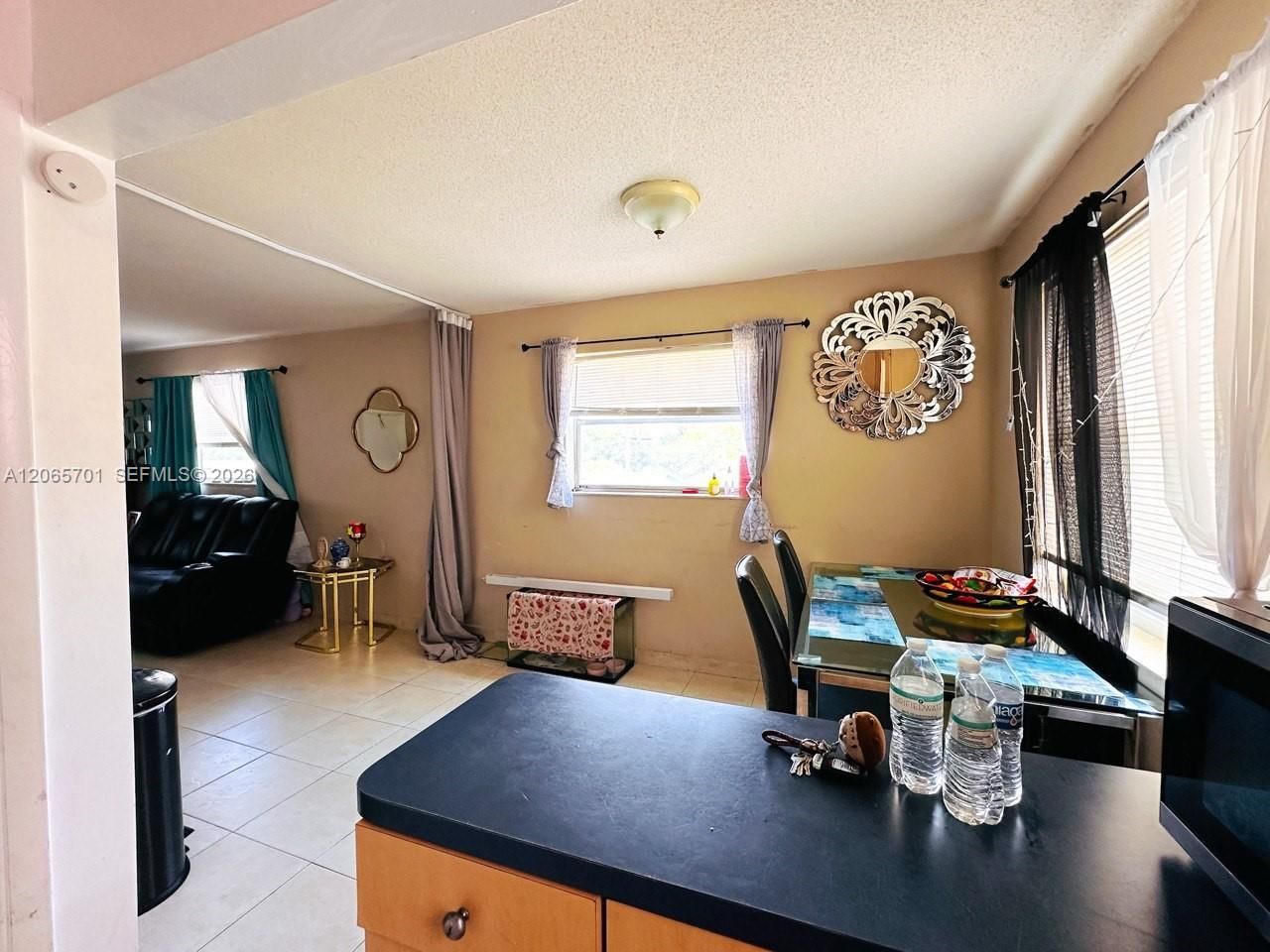 2420 Johnson St , Unit 202, Hollywood, FL 33020 Photo