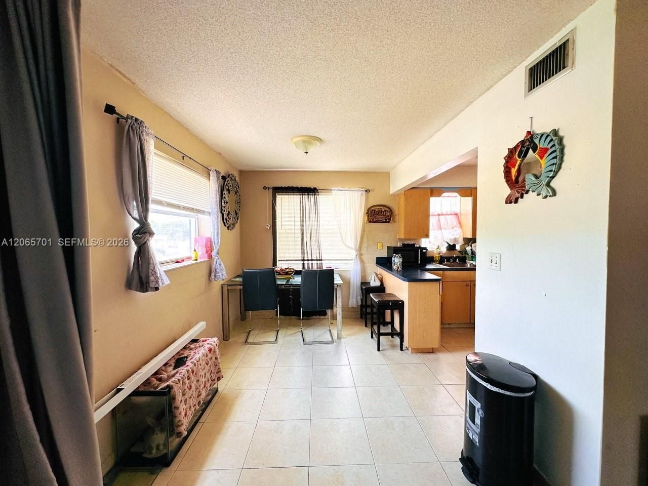 2420 Johnson St , Unit 202, Hollywood, FL 33020 Photo