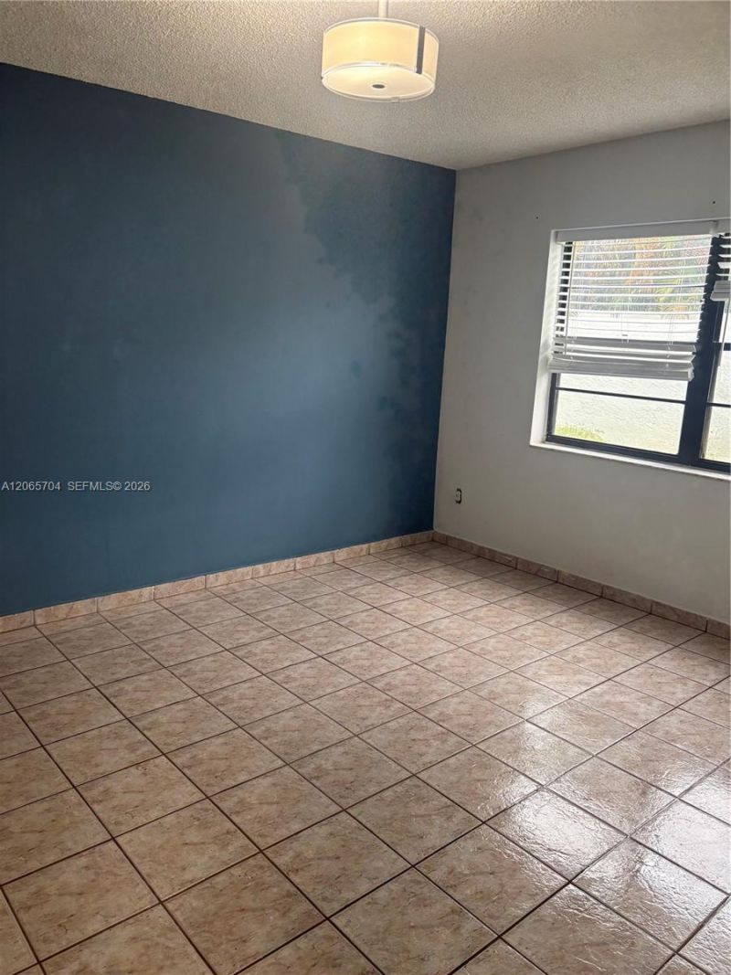 18236 Mediterranean Blvd , Unit 3-12, Hialeah, FL 33015 Photo