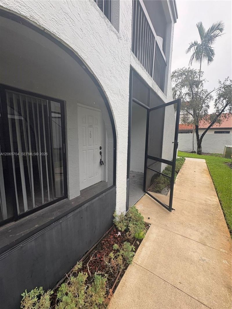18236 Mediterranean Blvd , Unit 3-12, Hialeah, FL 33015 Photo