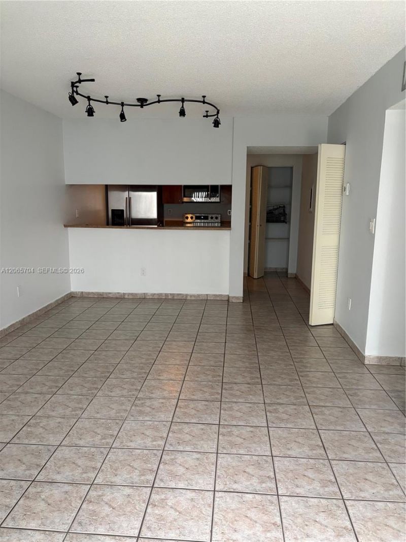 18236 Mediterranean Blvd , Unit 3-12, Hialeah, FL 33015 Photo