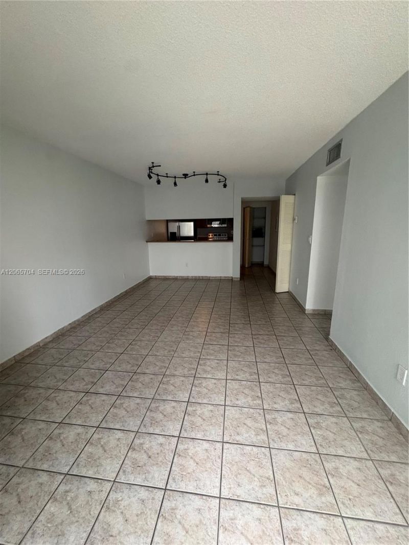 18236 Mediterranean Blvd , Unit 3-12, Hialeah, FL 33015 Photo