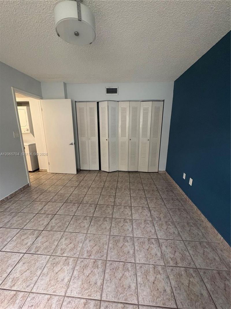 18236 Mediterranean Blvd , Unit 3-12, Hialeah, FL 33015 Photo